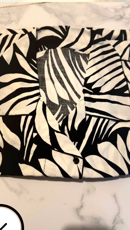 Zeb Palm Leaf Nightsuit